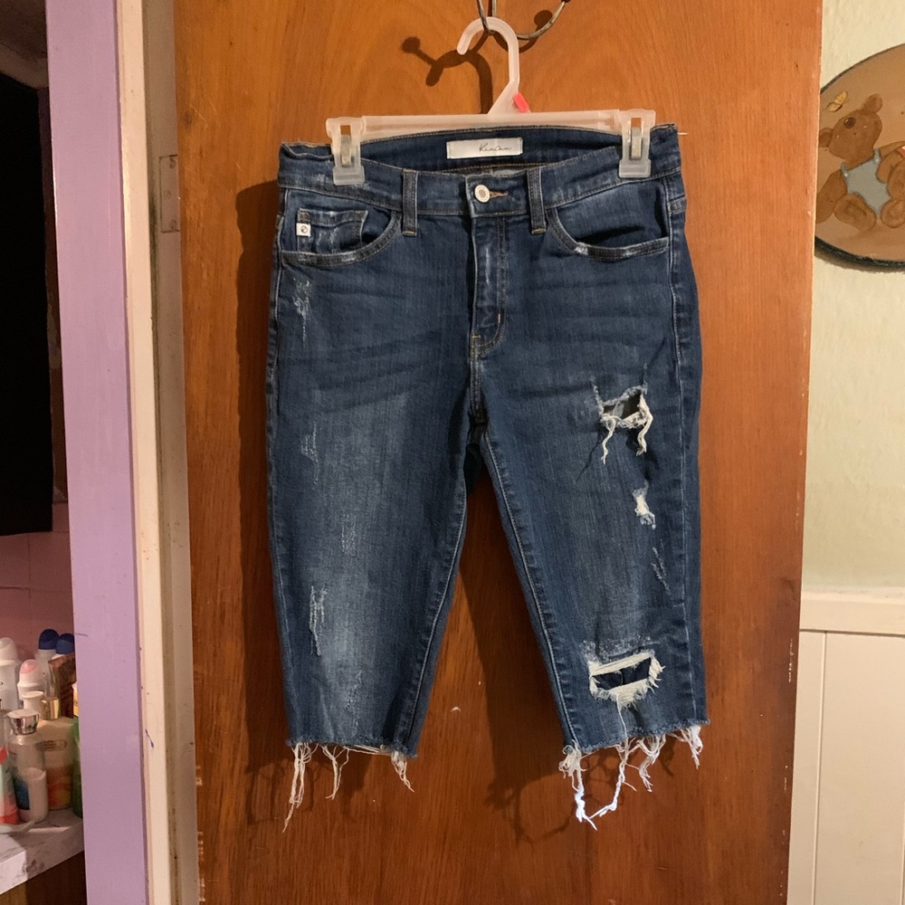 Kancan Jean shorts sz 27